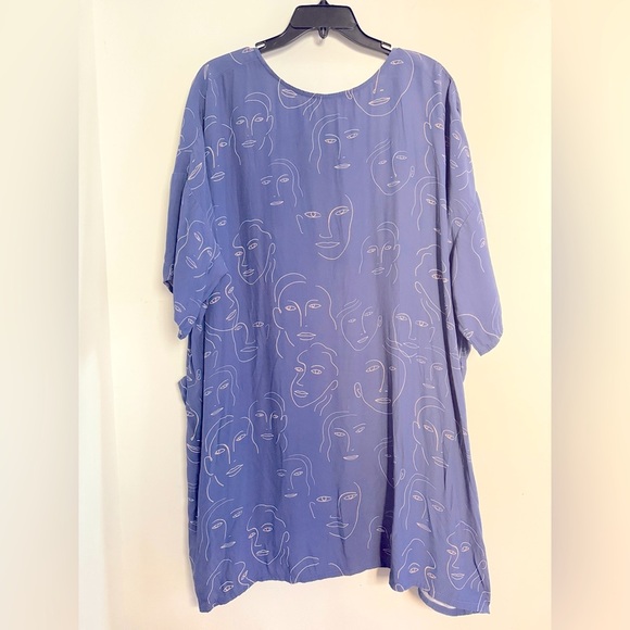 Corey Lynn Calter Blue Cream Selena Portrait Face Print Oversized Mini Dress OS - Picture 10 of 12